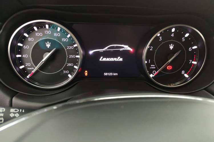 Used Maserati Levante 2022 2.0T GT Sharp Edition Odometer Close Up