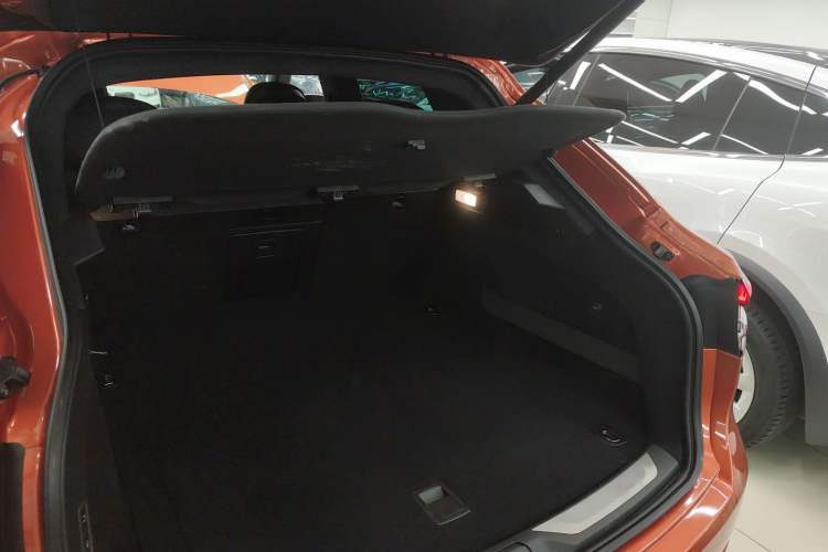 Used Maserati Levante 2022 2.0T GT Sharp Edition Trunk