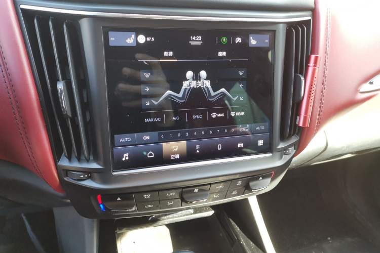 Used Maserati Levante 2022 2.0T GT Sharp Edition Audio And AC Panel
