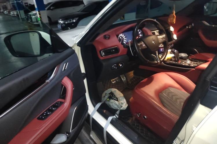 Used Maserati Levante 2022 2.0T GT Sharp Edition Driver Seat