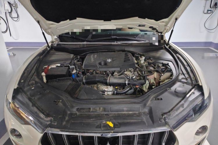 Used Maserati Levante 2022 2.0T GT Sharp Edition Engine Bay