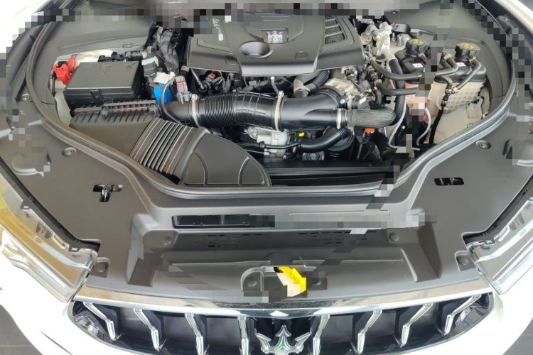 Used Maserati Levante 2022 2.0T GT Sharp Edition Engine Bay