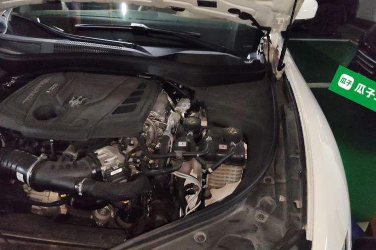 Used Maserati Levante 2022 2.0T GT Sharp Edition Engine Bay Left