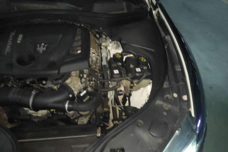 Used Maserati Levante 2022 2.0T GT Sharp Edition Engine Bay Left