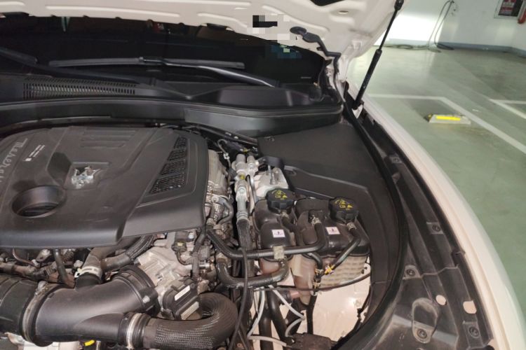 Used Maserati Levante 2022 2.0T GT Sharp Edition Engine Bay Left