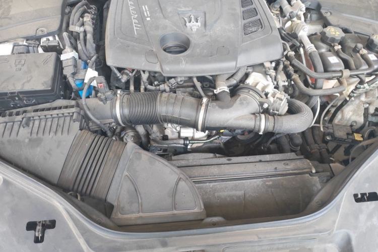 Used Maserati Levante 2022 2.0T GT Sharp Edition Engine Bay