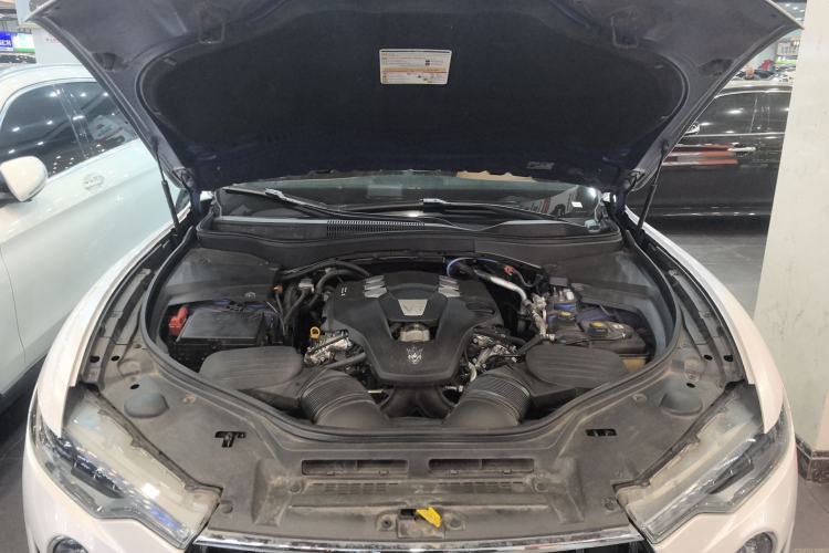 Used Maserati Levante 2022 3.0T Modena Engine Bay