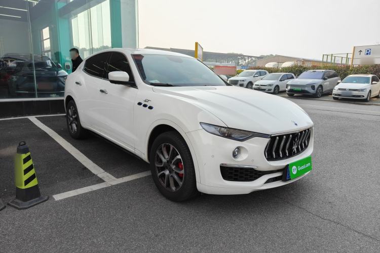 Used Maserati Levante 2022 2.0T GT Sharp Edition Exterior 2