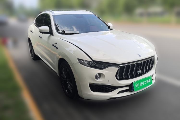 Used Maserati Levante 2022 2.0T GT Sharp Edition Front Right 45 Deg