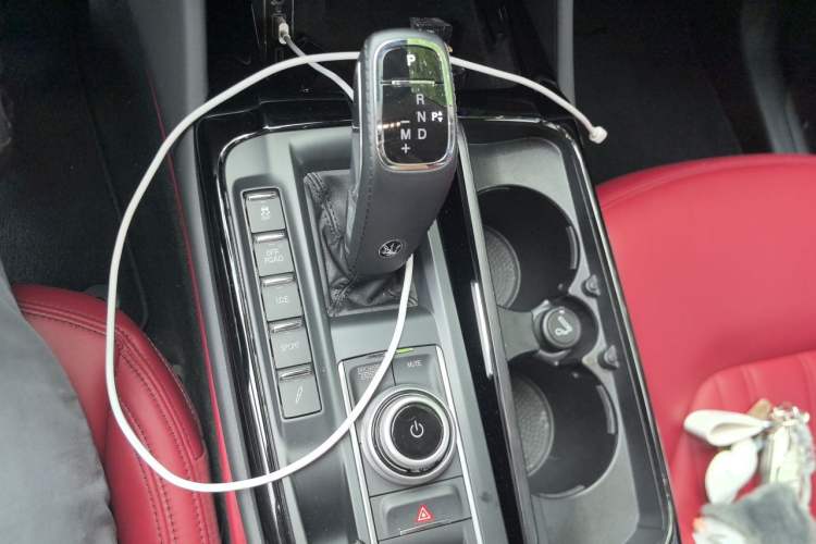 Used Maserati Levante 2022 2.0T GT Sharp Edition Gear Lever