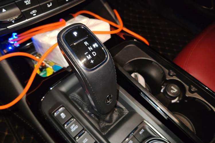 Used Maserati Levante 2022 2.0T GT Sharp Edition Gear Lever
