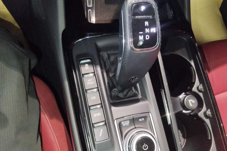 Used Maserati Levante 2022 3.0T Modena Gear Lever