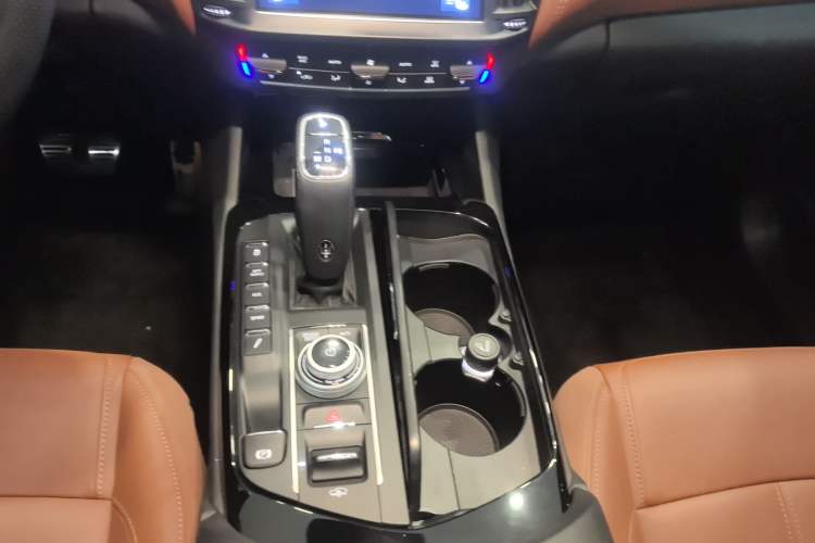 Used Maserati Levante 2022 3.0T Modena Gear Lever