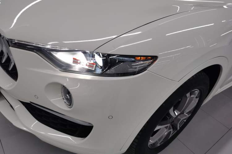 Used Maserati Levante 2022 2.0T GT Sharp Edition Left Front Headlight