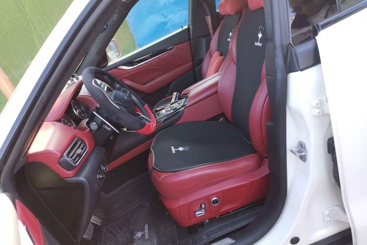 Used Maserati Levante 2022 2.0T GT Sharp Edition Left Front Seat