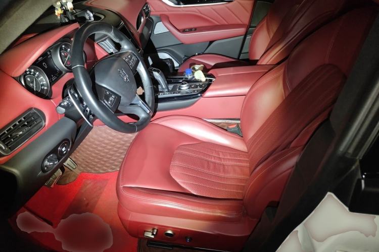 Used Maserati Levante 2022 2.0T GT Sharp Edition Left Front Seat