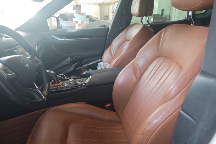 Used Maserati Levante 2022 2.0T GT Sharp Edition Left Front Seat