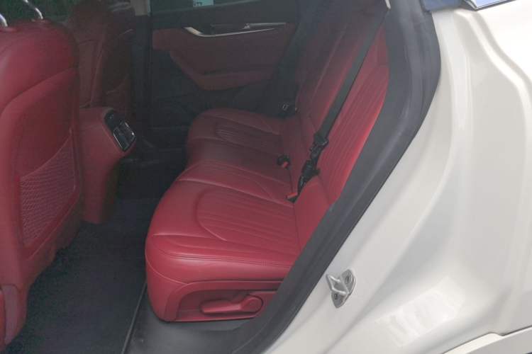 Used Maserati Levante 2022 2.0T GT Sharp Edition Left Rear Seat