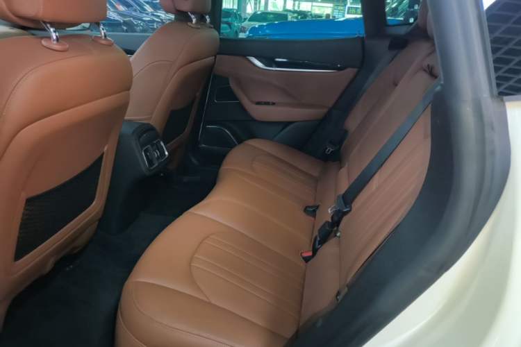 Used Maserati Levante 2022 2.0T GT Sharp Edition Left Rear Seat