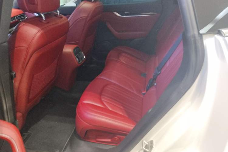 Used Maserati Levante 2022 2.0T GT Sharp Edition Left Rear Seat