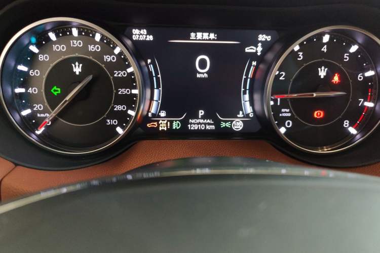 Used Maserati Levante 2022 2.0T GT Sharp Edition Odometer Close Up