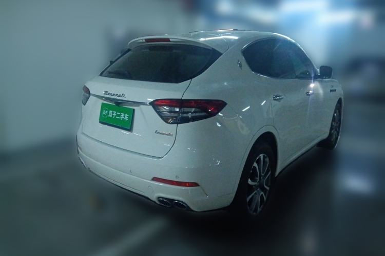 Used Maserati Levante 2022 2.0T GT Sharp Edition Rear Right 45 Deg