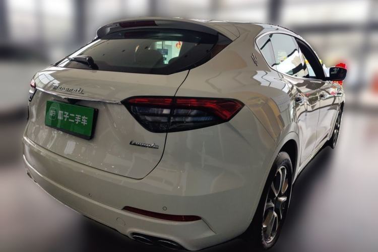 Used Maserati Levante 2022 2.0T GT Sharp Edition Rear Right 45 Deg