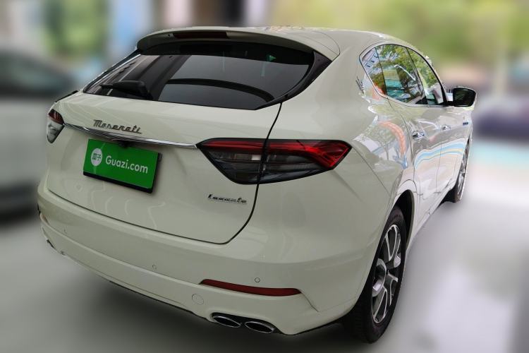 Used Maserati Levante 2022 2.0T GT Sharp Edition Rear Right 45 Deg