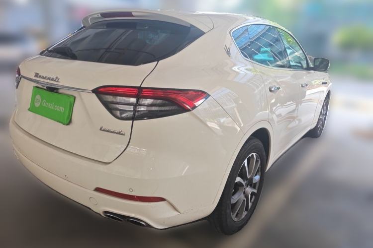 Used Maserati Levante 2022 2.0T GT Sharp Edition Rear Right 45 Deg