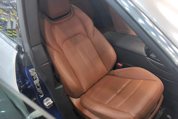 Used Maserati Levante 2022 3.0T Modena Right Front Seat