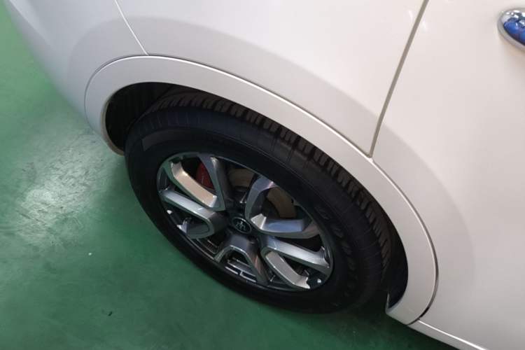 Used Maserati Levante 2022 2.0T GT Sharp Edition Right Rear Wheel Hub