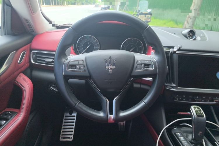 Used Maserati Levante 2022 2.0T GT Sharp Edition Steering Wheel