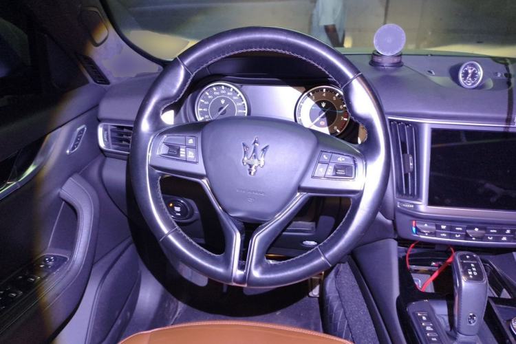 Used Maserati Levante 2022 2.0T GT Sharp Edition Steering Wheel