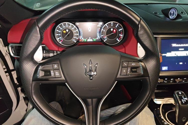 Used Maserati Levante 2022 3.0T Modena Steering Wheel