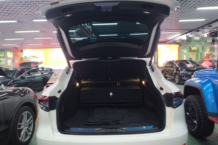Used Maserati Levante 2022 2.0T GT Sharp Edition Trunk