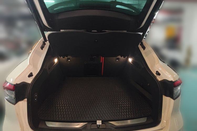 Used Maserati Levante 2022 3.0T Modena Trunk