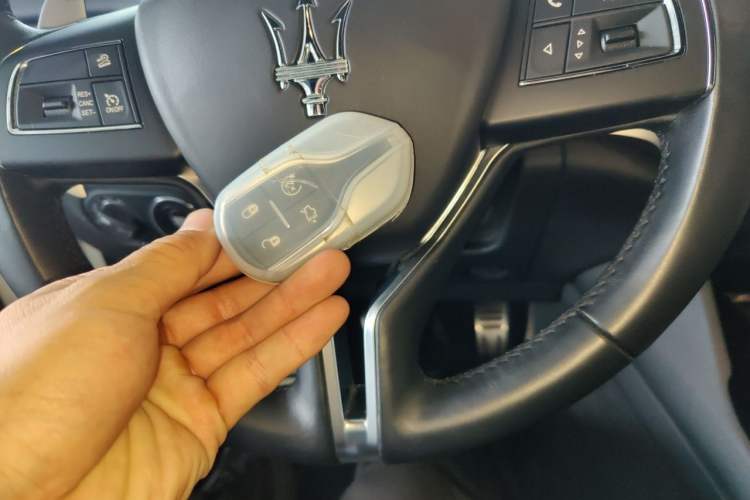 Used Maserati Levante 2022 2.0T GT Sharp Edition Vehicle Key