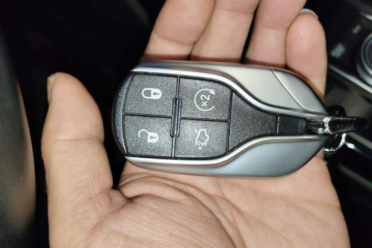 Used Maserati Levante 2022 2.0T GT Sharp Edition Vehicle Key