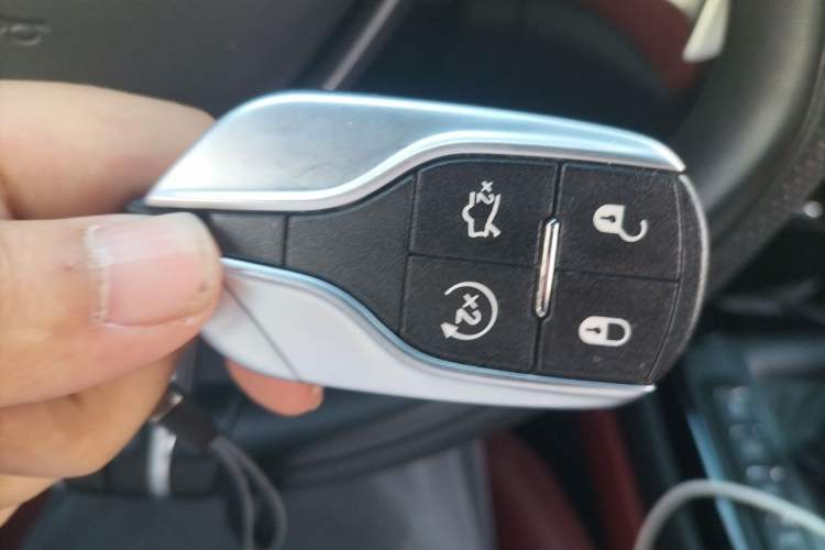 Used Maserati Levante 2022 3.0T Modena Vehicle Key