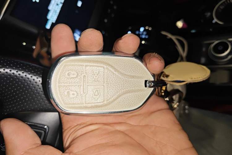 Used Maserati Levante 2022 3.0T Modena Vehicle Key