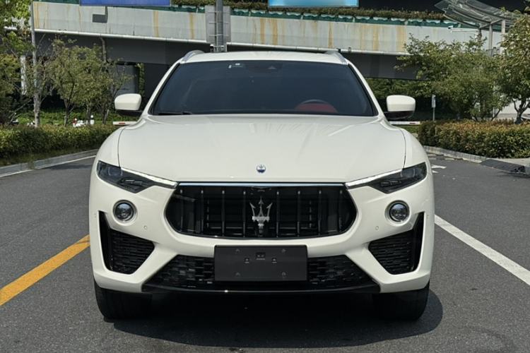 Used Maserati Levante 2023 3.0T Modena Exterior 1