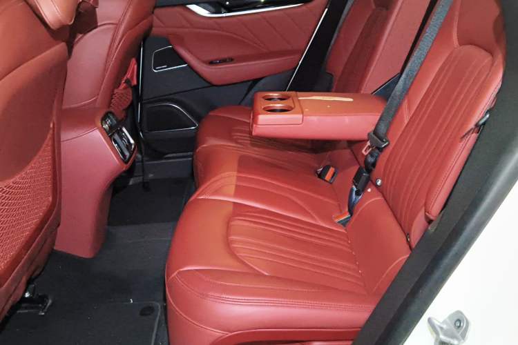 Used Maserati Levante 2023 2.0T GT Left Rear Seat