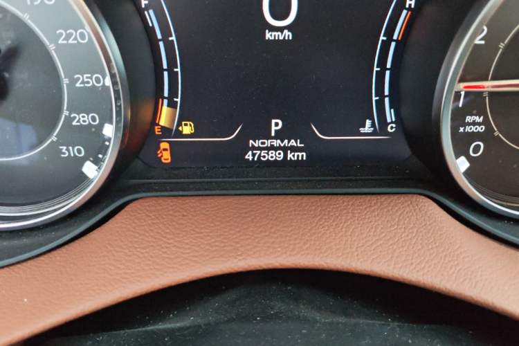 Used Maserati Levante 2023 3.0T Modena Odometer Close Up