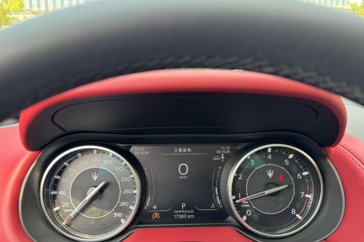 Used Maserati Levante 2023 3.0T Modena Odometer Close Up