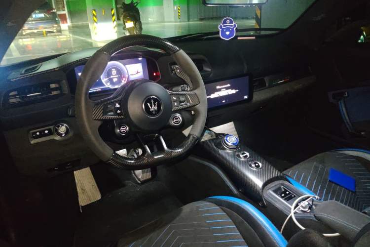 Used Maserati MC20 2023 3.0T Standard Edition Center Console
