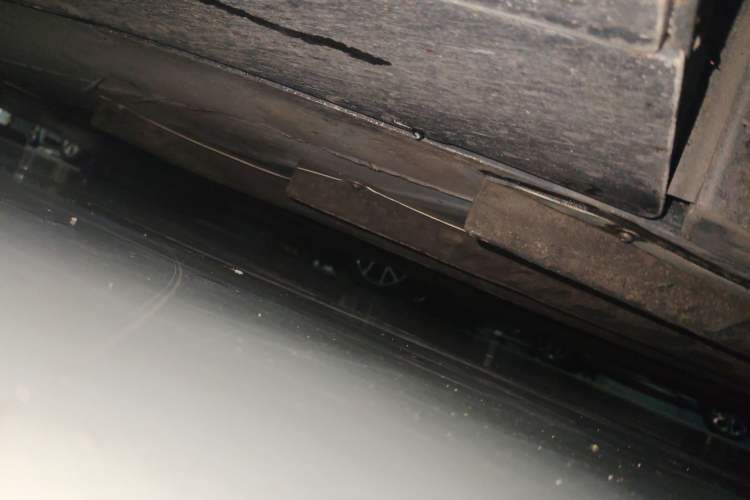 Used Maserati MC20 2023 3.0T Standard Edition Chassis Front Right