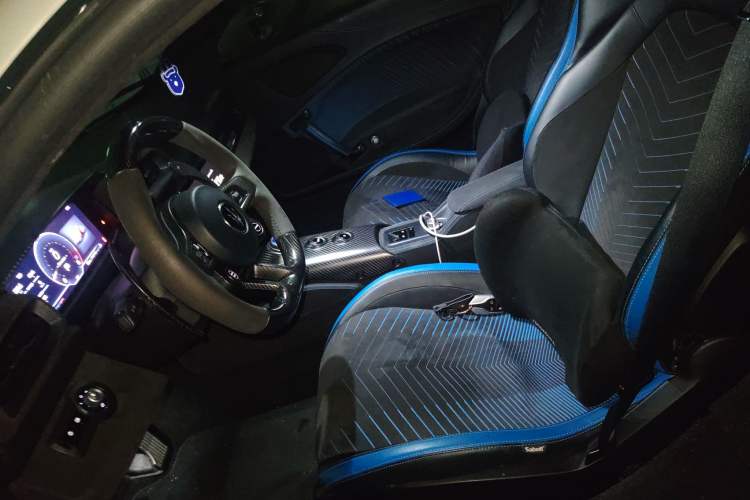 Used Maserati MC20 2023 3.0T Standard Edition Left Front Seat