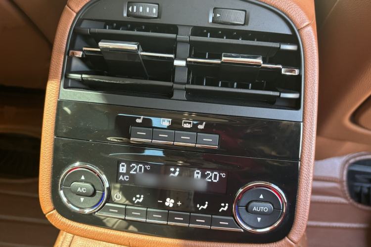 Used Maserati President 2017 3.0T Standard Model Interior 6