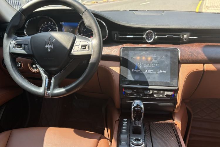 Used Maserati President 2017 3.0T Standard Model Interior 9