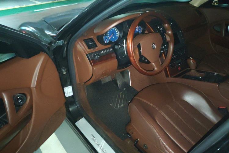 Used Maserati President 2008 4.7L Executive Edition Driver Seat